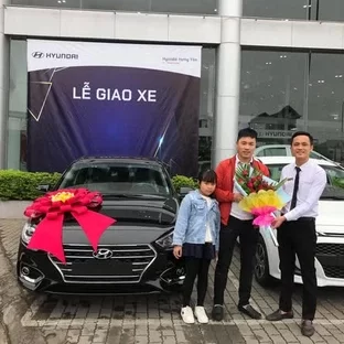 Hình ảnh hoạt động tư vấn xe tại Hưng Yên